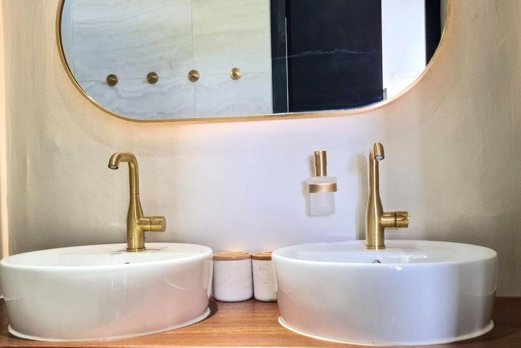 Boutique Appartment 4P With Private Pool, Near Jan Thiel & Mambo Beach Вилемстад Екстериор снимка